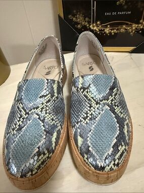 Franco Sarto Blue Snake-Print Platform Loafers